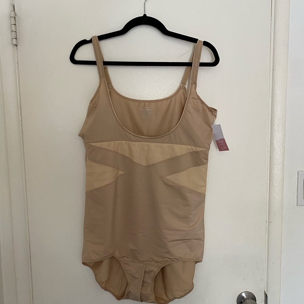 Cacique Shapewear